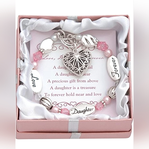 New Expressively Yours Bracelet Love Daughter Forever with Box - Picture 5 of 5